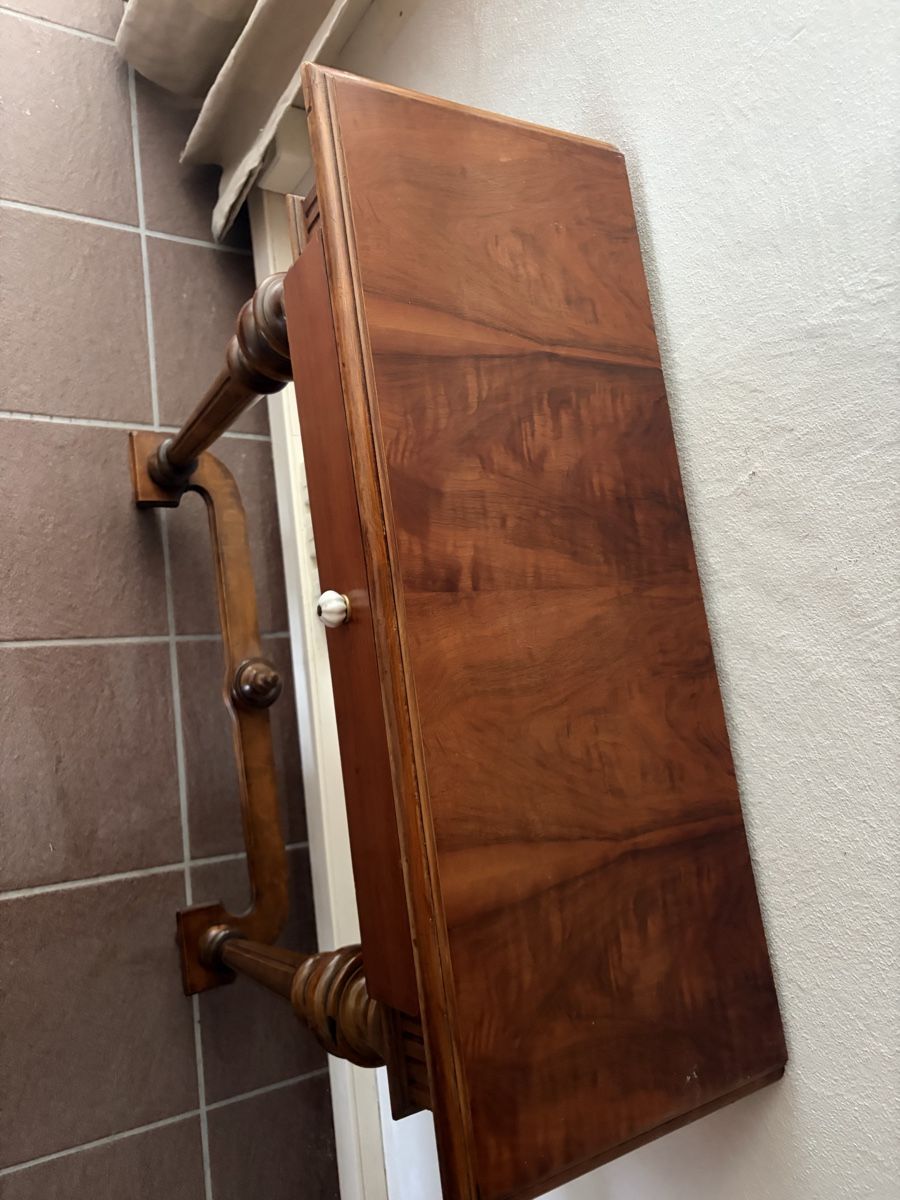 Tische: Antikes Wandtischchen – Gebraucht aus Freidorf TG von ibipatria 1