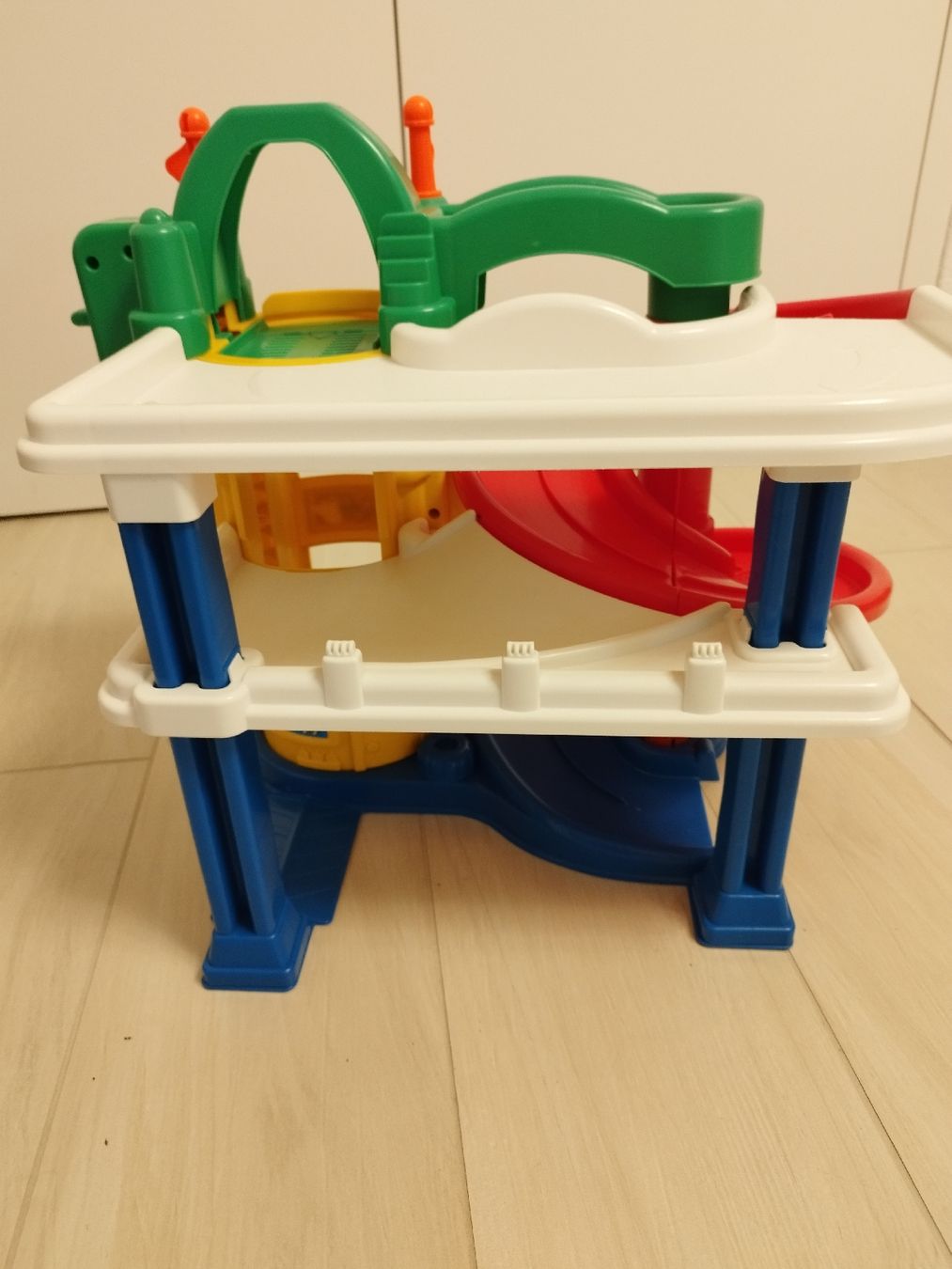 Fisher-Price Spielzeuge: Fisher- Price Garage  – Neu (gemäss Beschreibung) aus Winterthur von SMOKY062 2