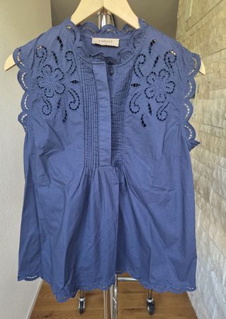 TWINSET Milano Bluse Dunkelblau mit Lochstickerei  Gr. IT 44