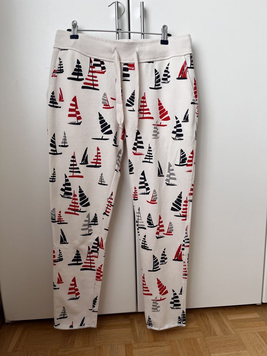 Pantaloni: JUVIA Sweatpants Gr. M – Usato da Zürich venduto da Kleanthy