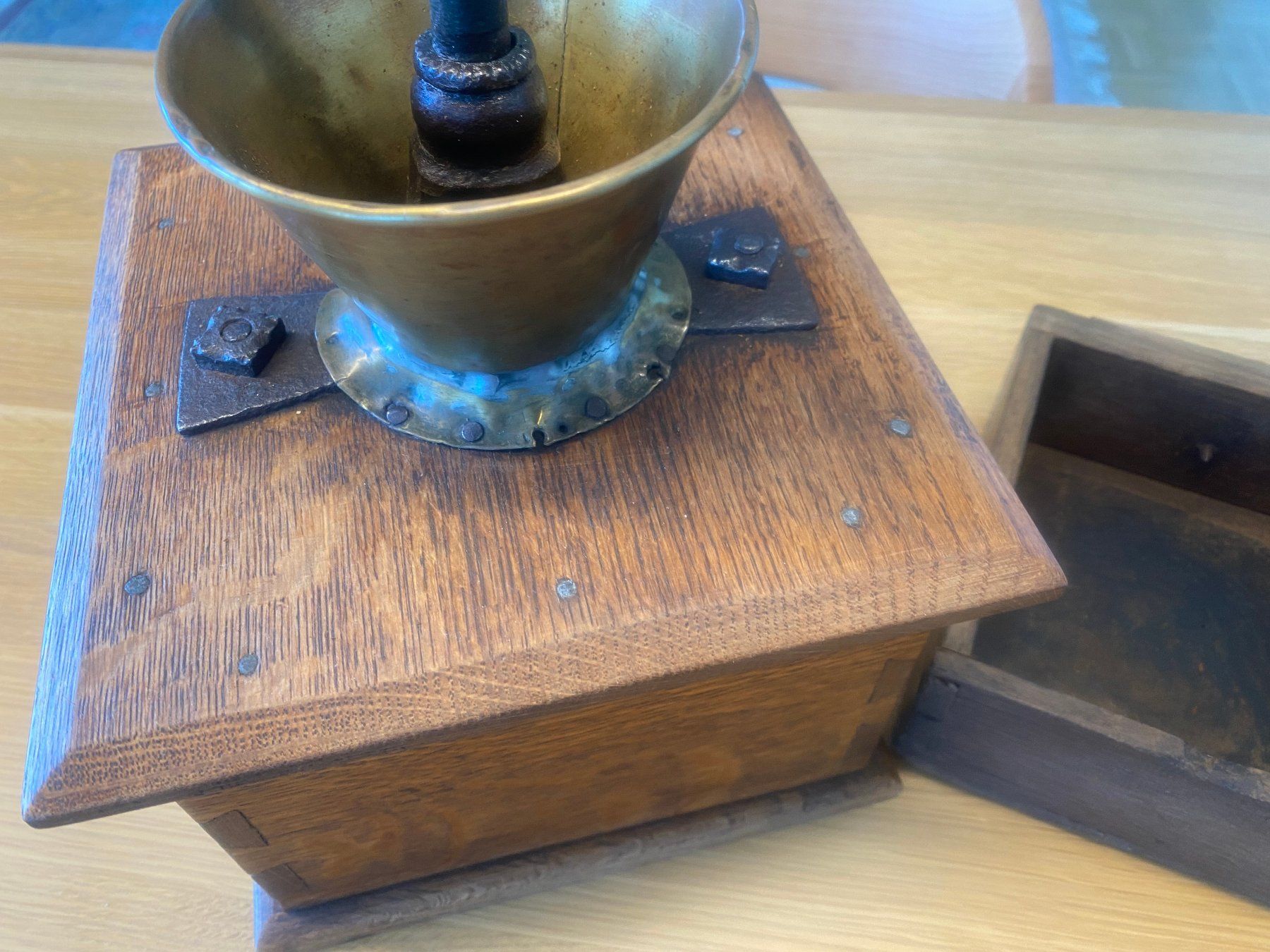 Appareils de cuisine: Alte Kaffeemühle – D'occasion à Möhlin par Glunggi 5