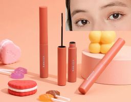 Mascara Ultra-fin 4D cils longs