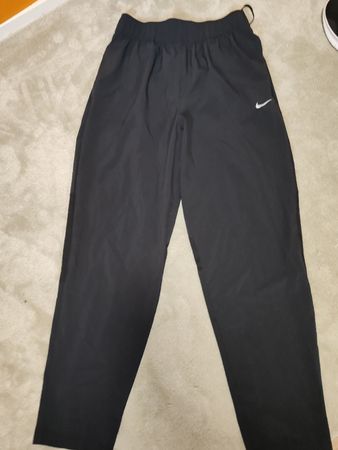 Nike Dri-Fit Trainingshose schwarz Grösse S gebraucht