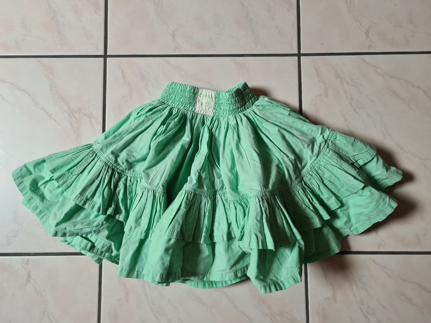 Vestiti & Gonne: Mädchenrock Mint (3-4J) – Usato da Ebikon venduto da Songbird85