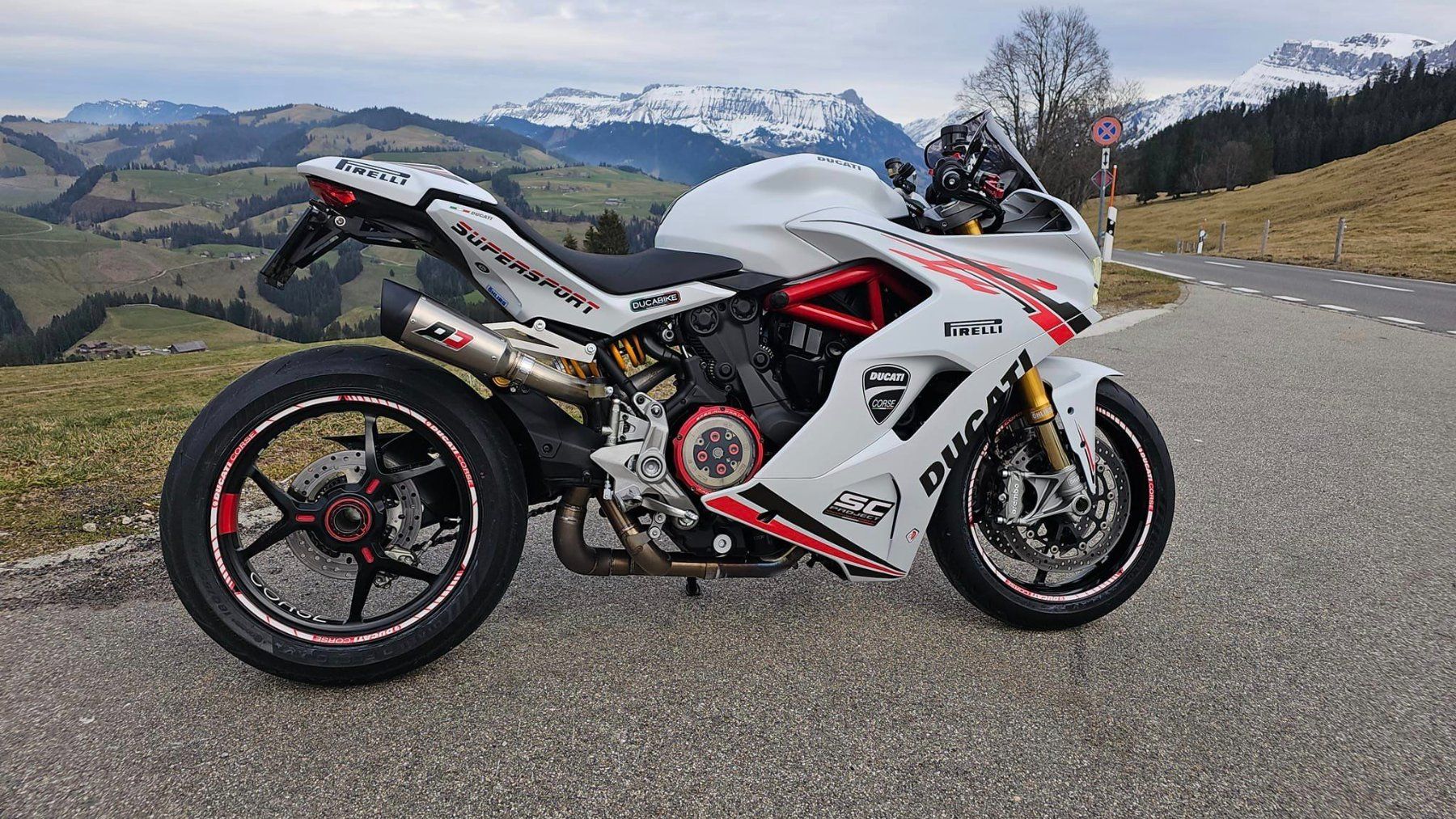 Ducati Strada: Ducati 950 Supersport speziale – Usato da Hindelbank venduto da joss68
