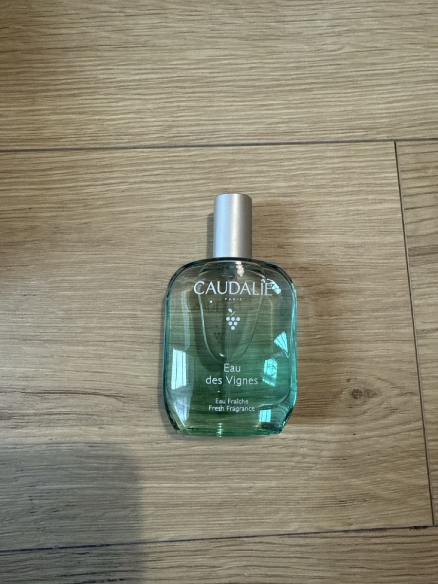 Caudalie Profumi & Eau de Toilette: Caudalie - Eau des Vignes - 50ml New – Nuovo e nell'imballaggio originale da Belmont-Lausanne venduto da Michelle_Srdr_