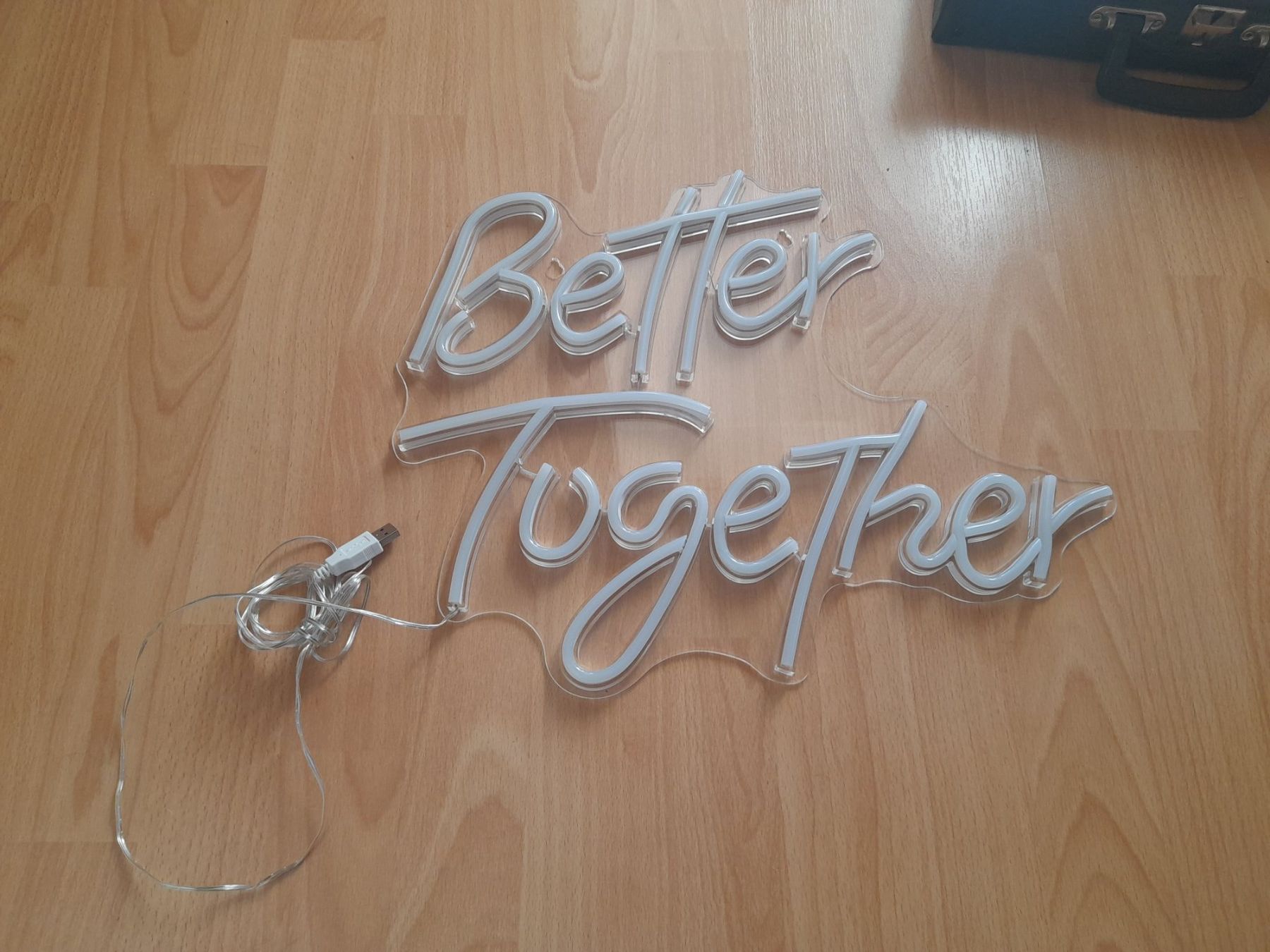 Alle Dekorationen: LED Leuchtschild "Better Together" – Gebraucht aus Lustmühle von chevi03 1