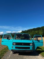 Volkswagen T3 zum Camper ausgebaut. Bereit für den Sommer