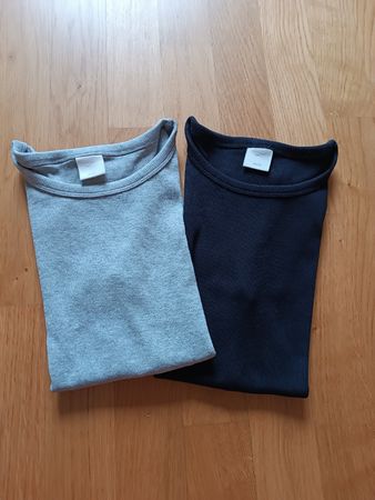 Basicshirts schwarz grau, Grösse XS