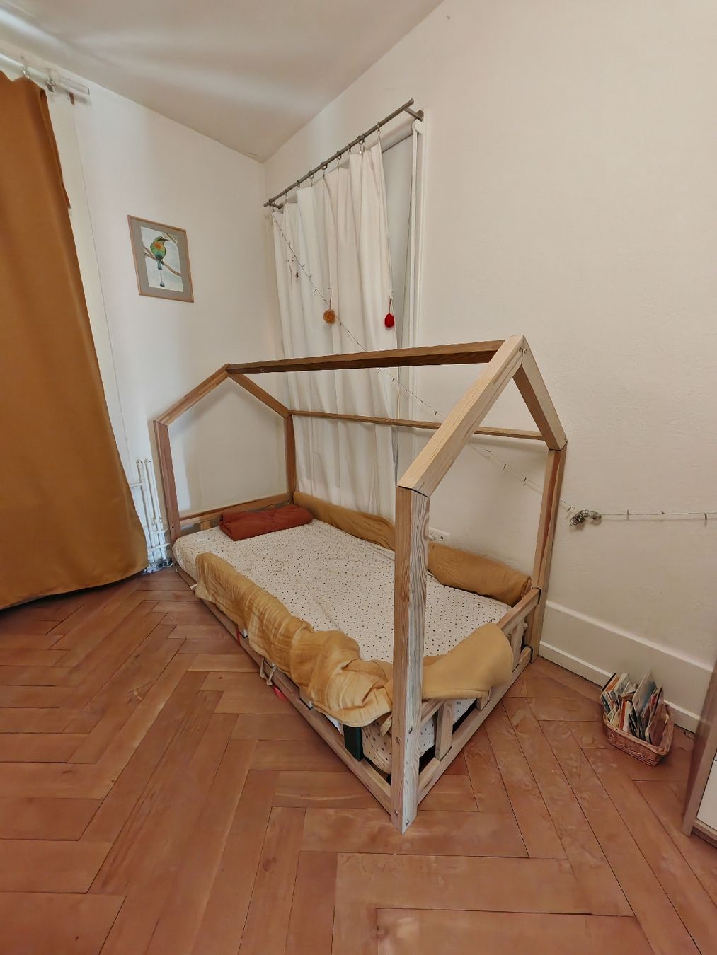 Letti: Kinderbett Hausbett Holz 90x200cm – Usato da Bern venduto da DAKA27