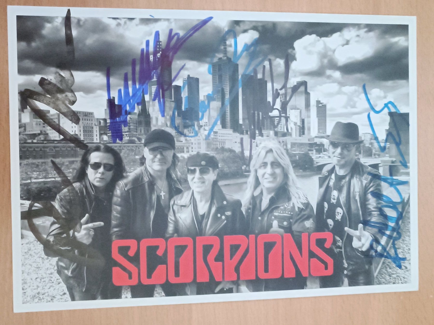 Autogramme: Scorpions - A5 Karte - handsigniert – Gebraucht aus Menziken von Artographs