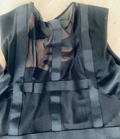 Sexy Cut-Out Kleid von Elizabeth and James, Grösse S