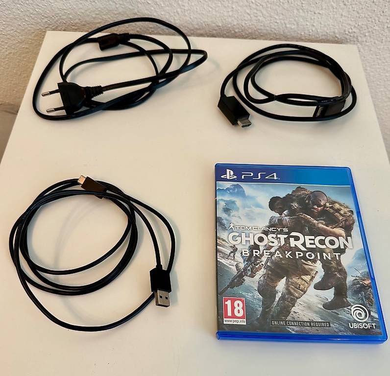 Sony Consoles: PS5 Disk Version + 2 Controller + Game – D'occasion à Luzern par RamErn 3