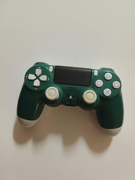 Casco VR: PS4 + PlayStation VR+ 2 kameras – Usato da Kappel SO venduto da hundesalonbobi 3