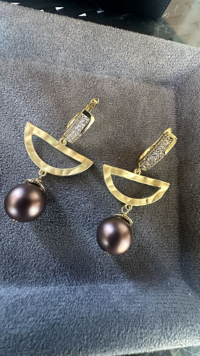 Perles (synthétiques): Ohrringe Halbbogen mit Perle und Zirkonia neu – Neuf avec emballage d'origine à Kriens par Hortensie6 2