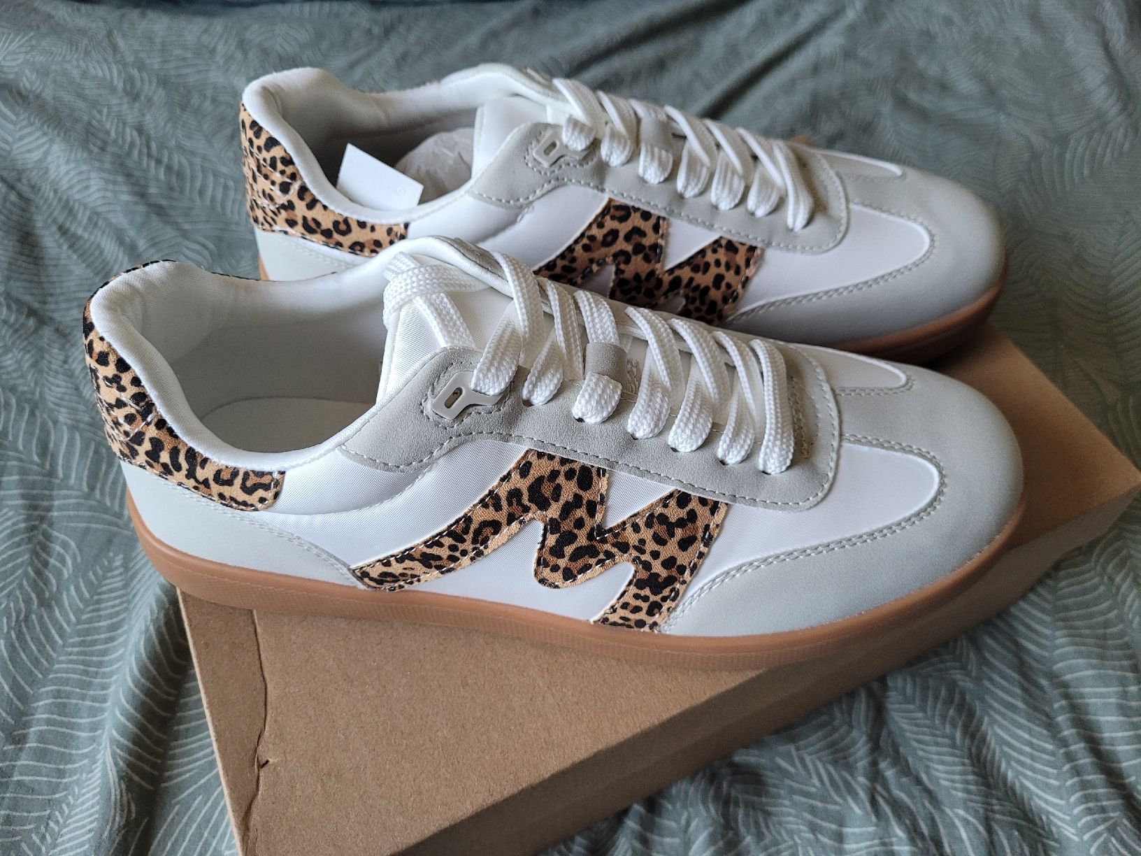 Steve Madden Chaussures femmes: Baskets Steve Madden- Gremlinn Tennis – Neuf avec emballage d'origine à Villars-sur-Glâne par m66_dch5 4
