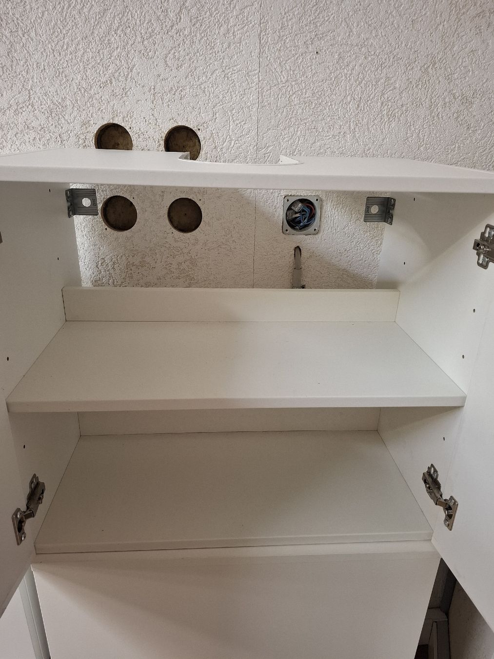 Ikea Mobili per bagno: Lavabounterschrank weiss – Usato da Wangen SZ venduto da Mschatz 1
