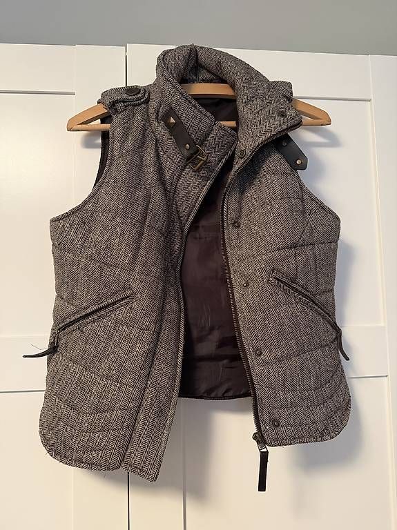 Giacche: Jacke  – Usato da Muttenz venduto da Zara-Camp 1