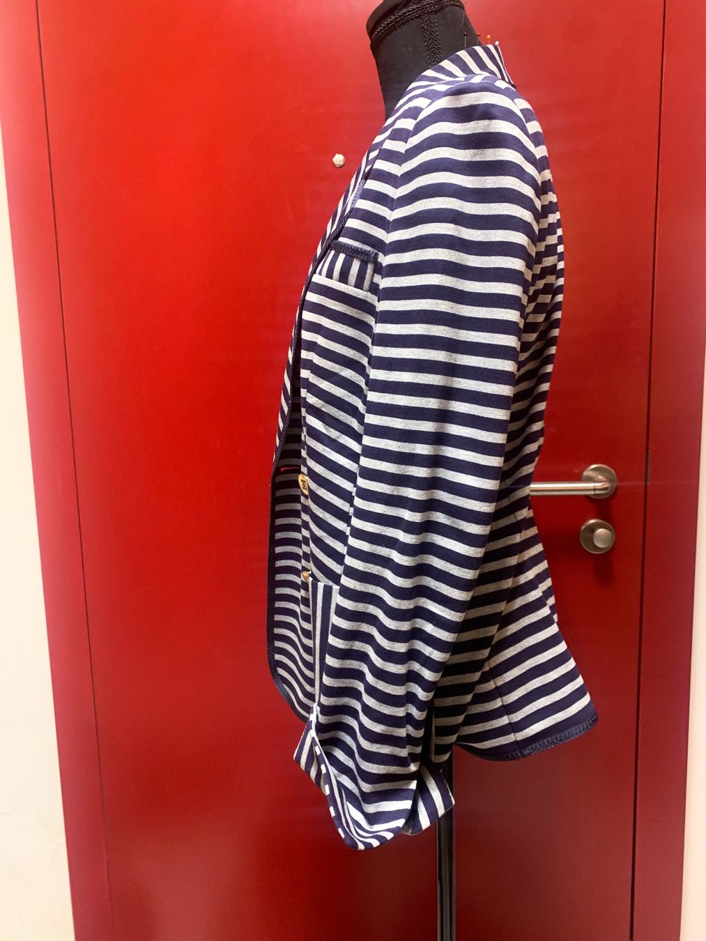 Escada Giacche: Blazer ESCADA Taille 38 – Usato da Genthod venduto da Lou_Jin 3