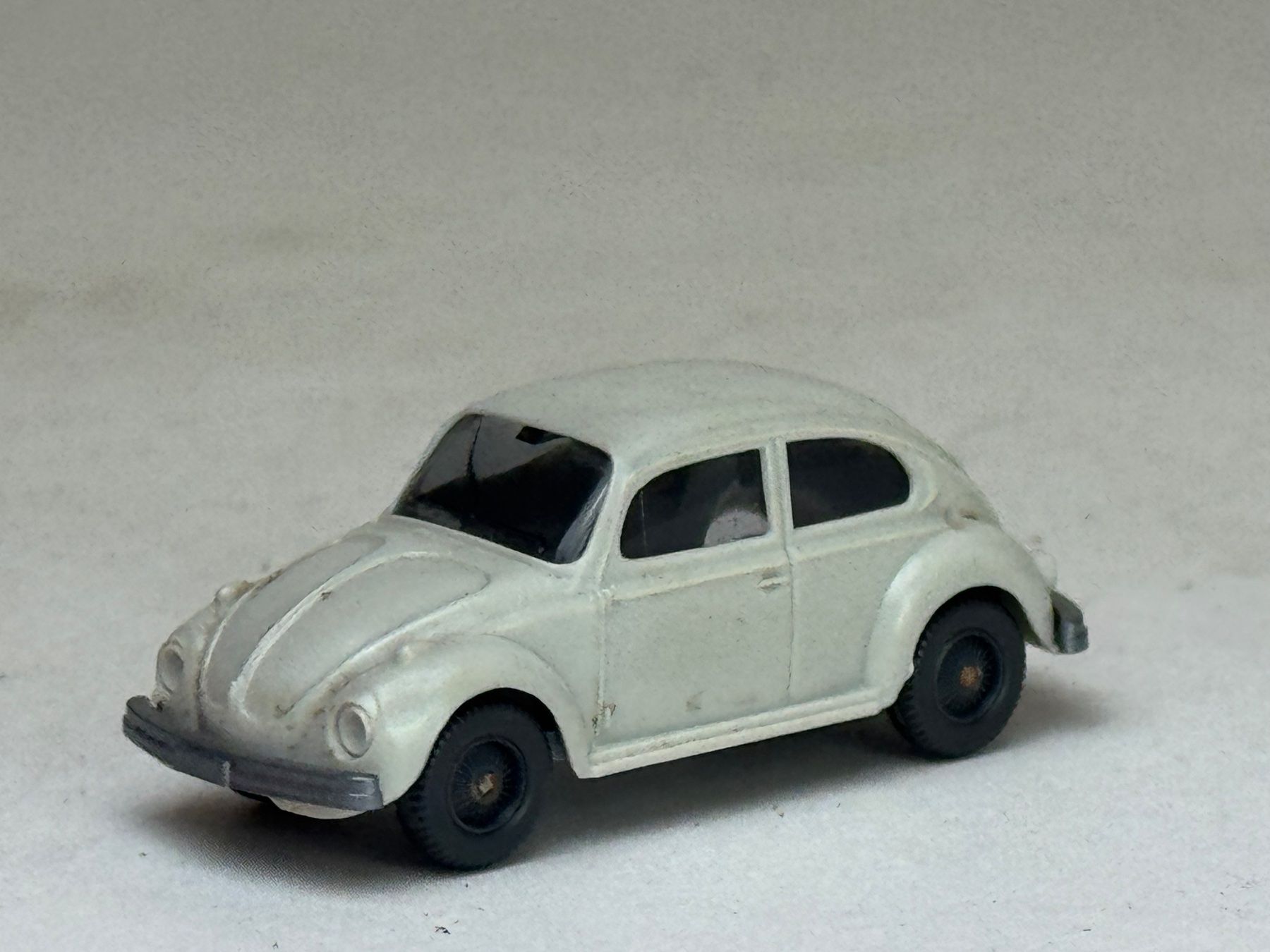 Wiking Modellini d'auto: GB- Wiking VW 1300 Käfer grauweiss – Usato da Elm venduto da Wikmtz