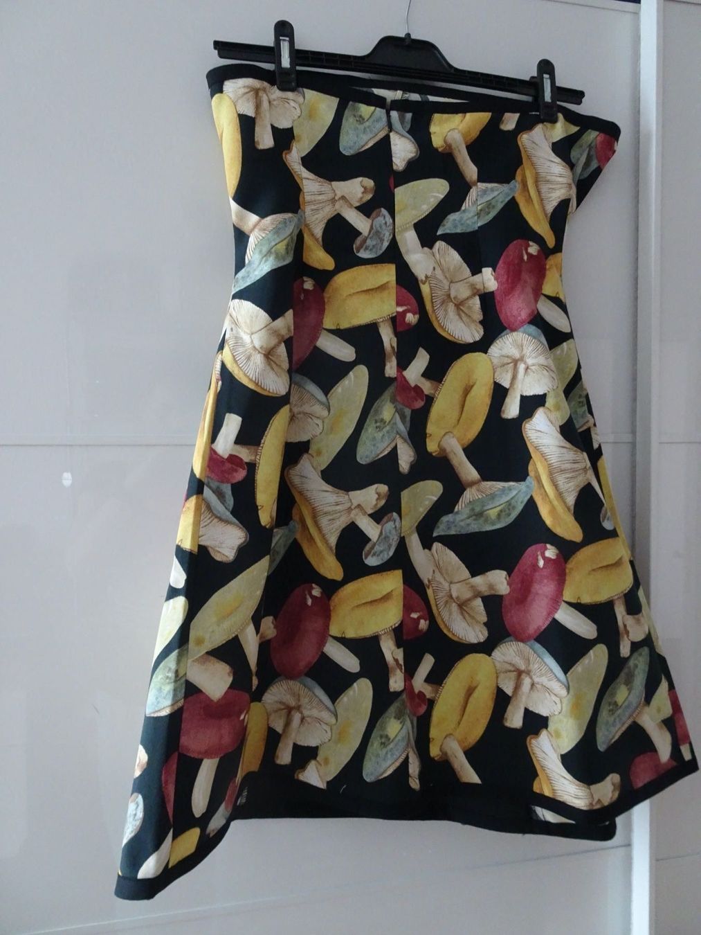 Robes: Retro-Bustierkleid Pilze (Remember) 40 – D'occasion à Thun par flower0211 1