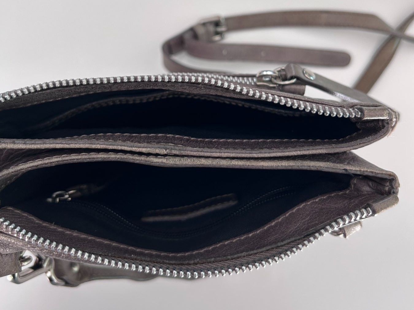 Navyboot Taschen für Damen: Navyboot Tasche – Gebraucht aus St. Gallen von look-twice 2