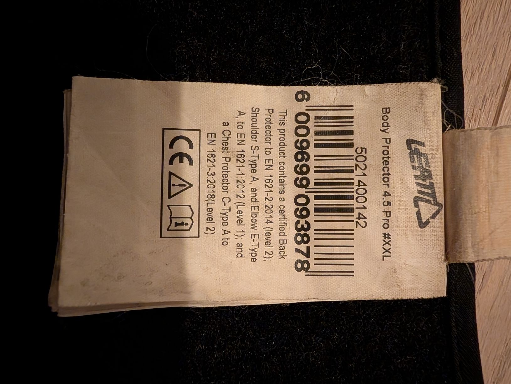 Leatt Protezioni & Imbottiture: Leatt Body Protector 4.5 / Protektorweste – Usato da Münsingen venduto da Phibe59 4