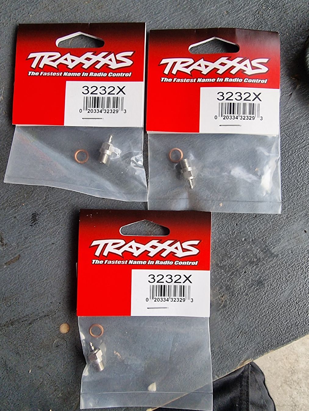 Traxxas RC Modellbau: traxxas 3233x bougie 3x – Neu und originalverpackt aus Enney von poussincui
