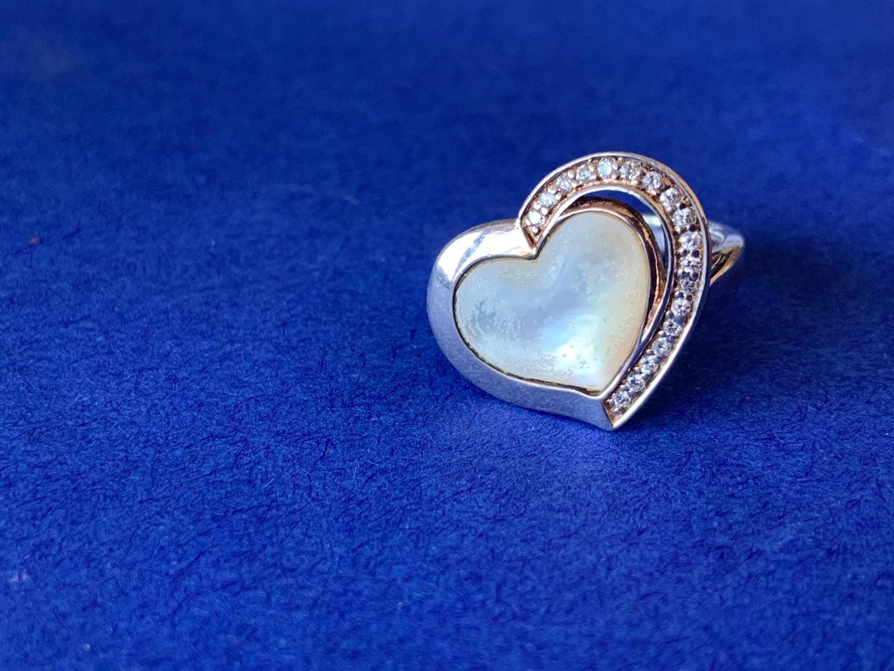 Anelli: Silberring mit Perlmut HERZ 54 – Usato da Laufen venduto da Bellebellezza 1