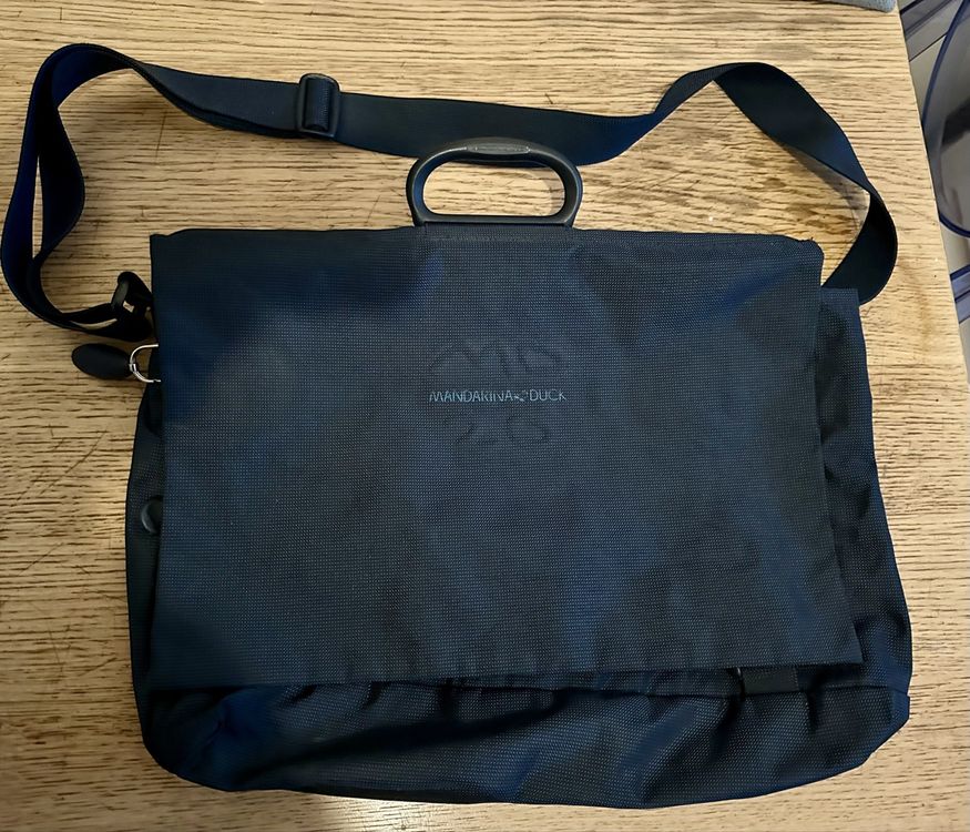 Sac à bandoulière bleu - Karl Marc John - Label Emmaüs