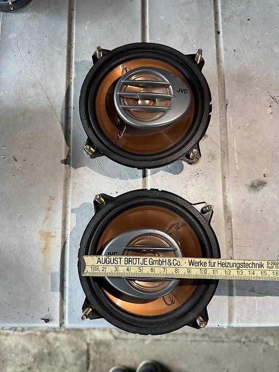 Casse acustiche: 2 haut-parleurs JVC 140w – Usato da Morges venduto da Nicorital 2