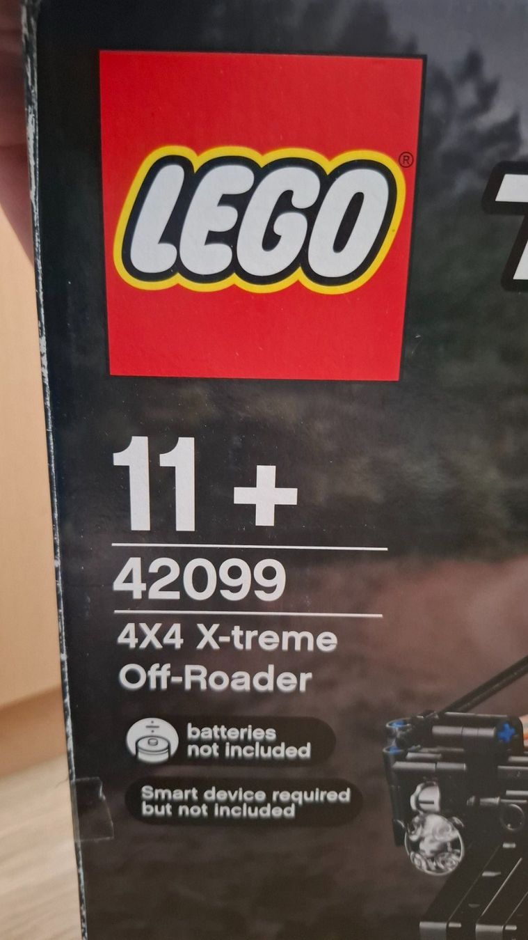 Lego Kit di costruzioni: Lego Technic 4X4 X-treme off-Roader 42099 – Usato da Amriswil venduto da kev_29fv 5