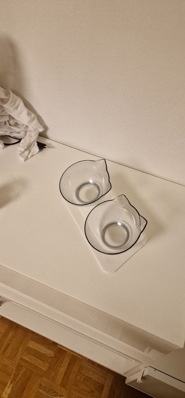 Mangimi: Futternäpfe – Usato da Zürich venduto da Abrar123 1