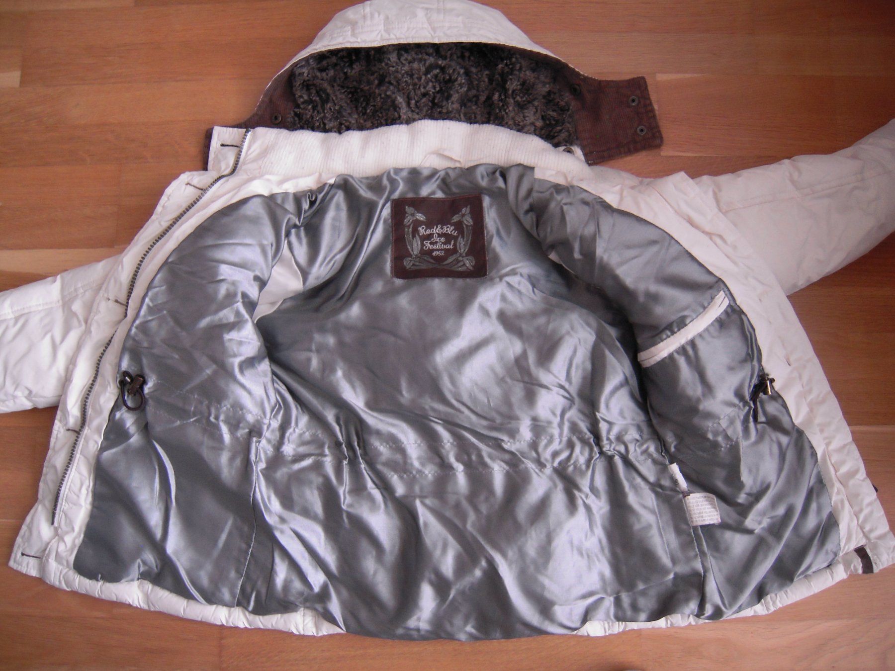 Jacken & Mäntel: Mädchen Winterjacke Gr 110 – Gebraucht aus Uzwil von visions77 2