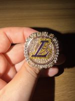 Bague Los Angeles Lakers taille 9 neuve