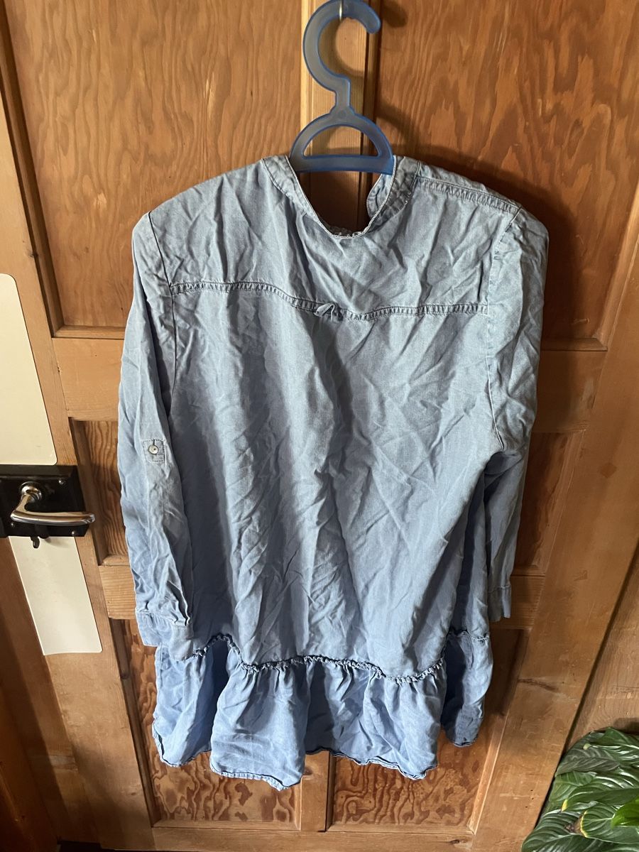 H&M Blusen: Hell Blaues Sommerhemd – Neu (gemäss Beschreibung) aus Lenk im Simmental von banane50626 1