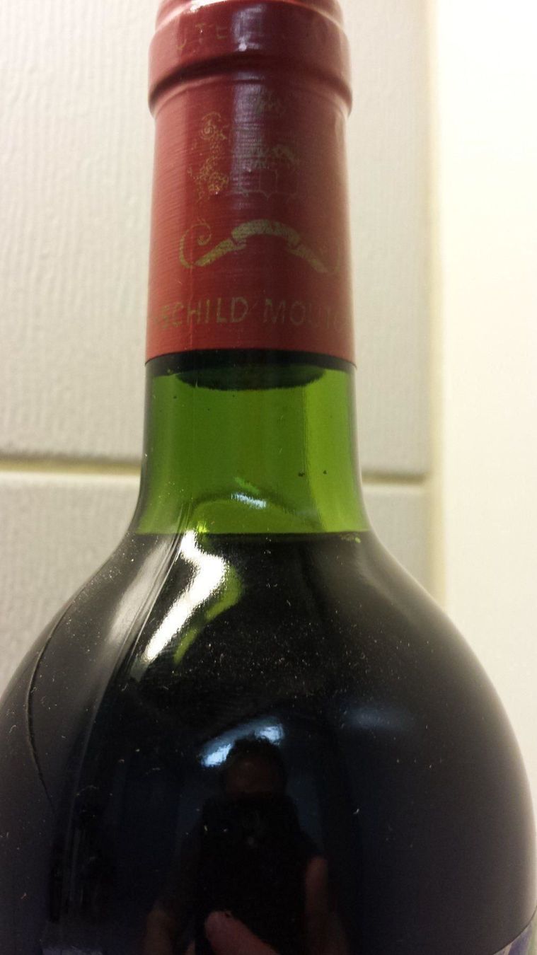 Mouton Rothschild Vino: Chateau Mouton Rothschild 1982 – Nuovo (secondo la descrizione) da Grenchen venduto da poggione 5