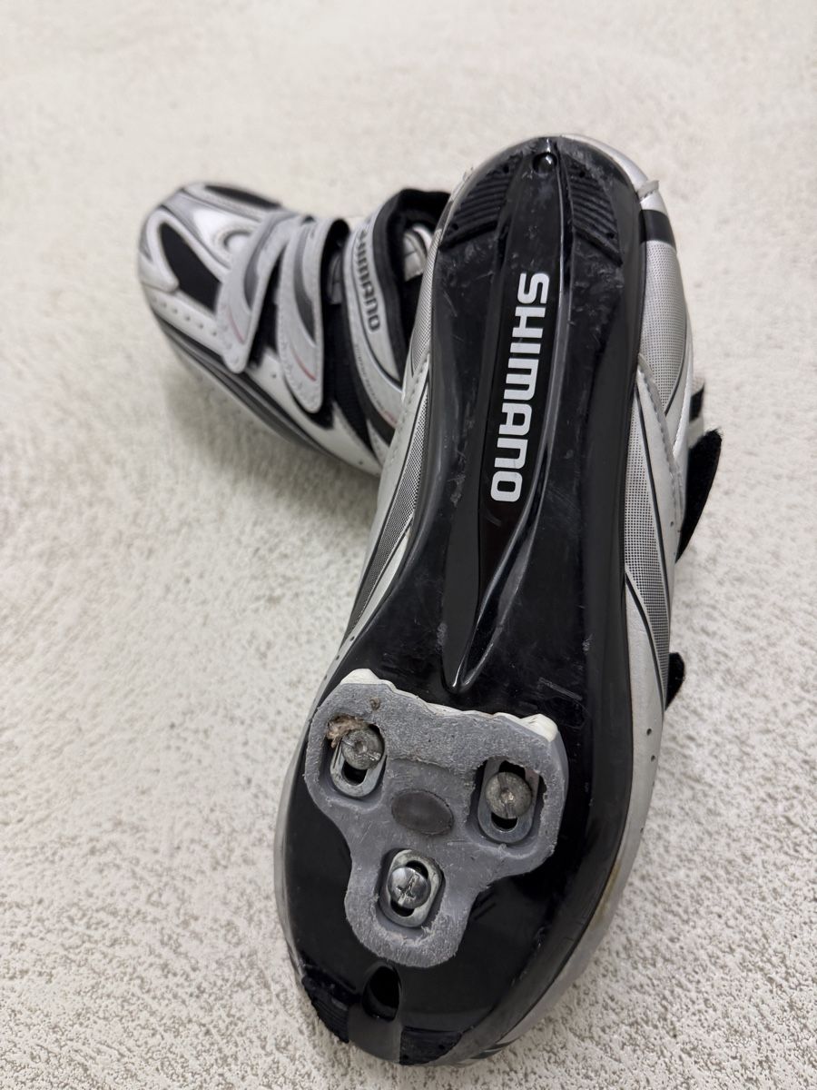 Shimano Herrenschuhe: Fahrradschuhe Shimano Grösse 42 – Gebraucht aus Winterthur von rmo_gwv8 1