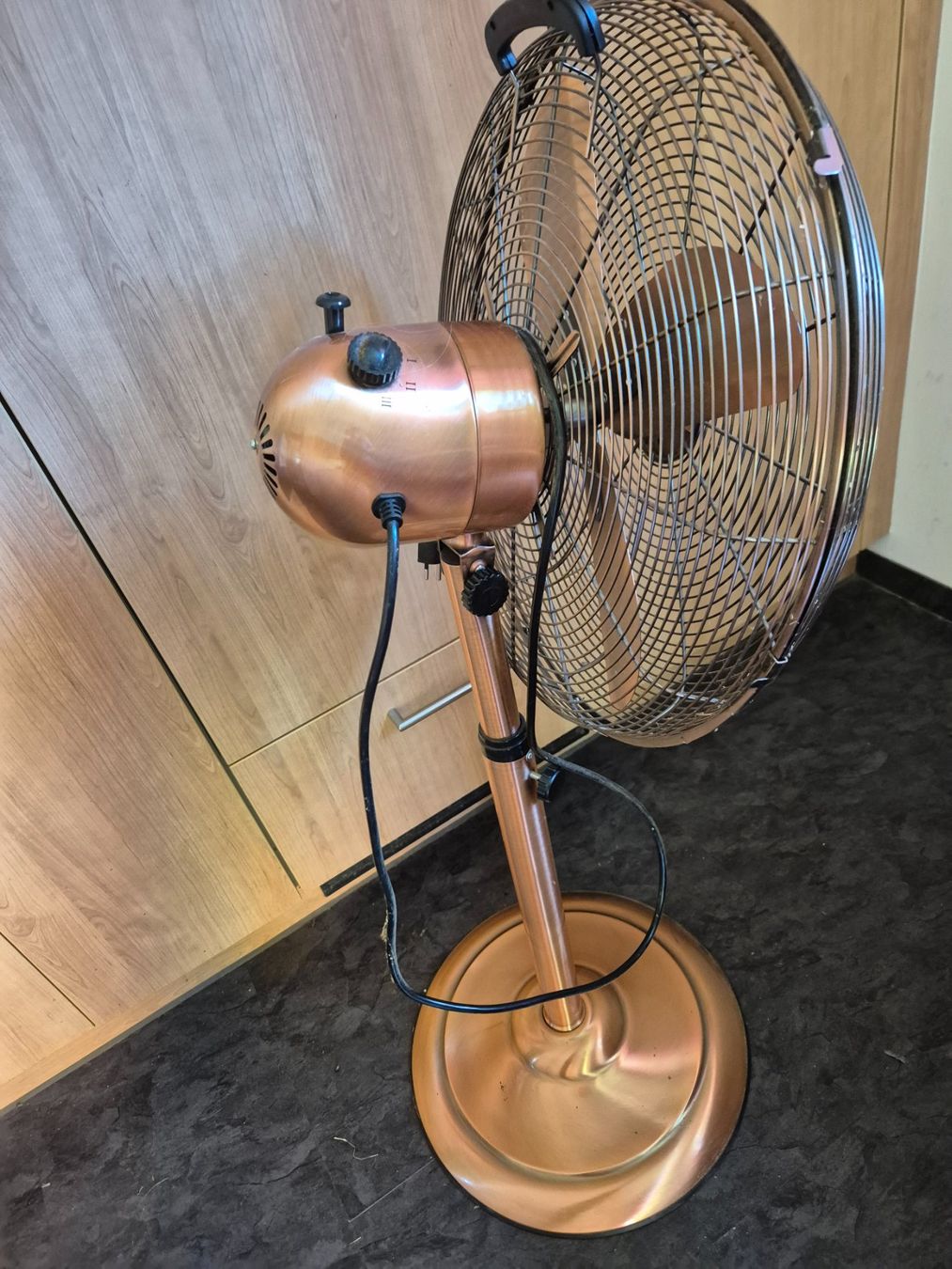 Ventilateurs: Ventilator kupferfarbig – D'occasion à Malters par Moeschi5 2