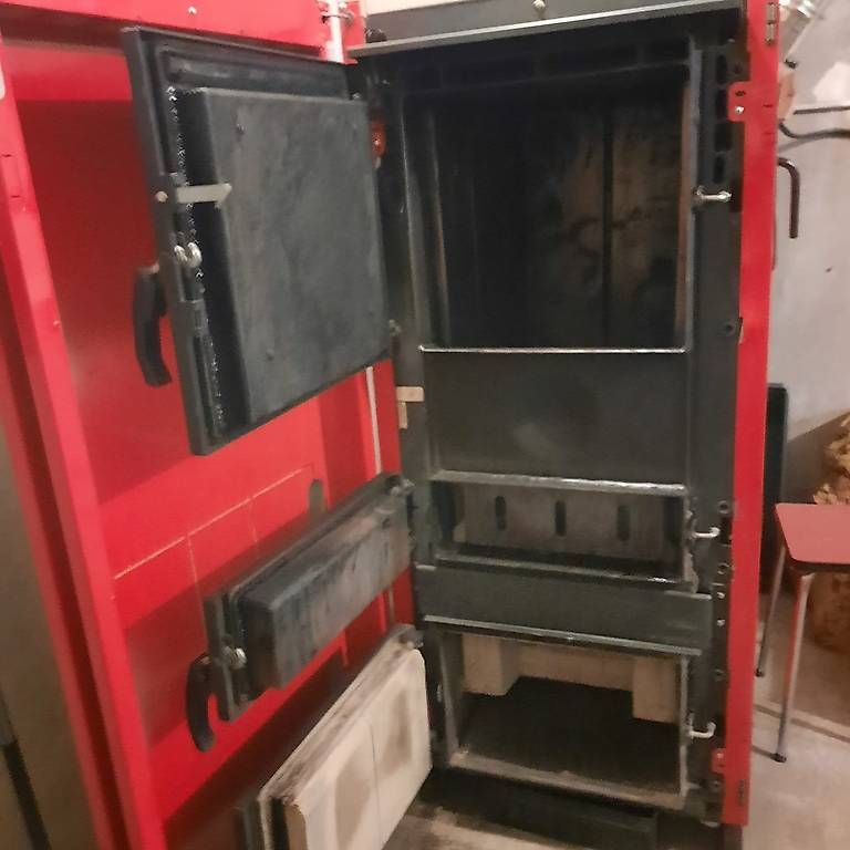 Windhager Radiatori: Chaudière à bois Windhager LogWIN Premium + Boiler sanitaire – Usato da Fully venduto da C4rr0n