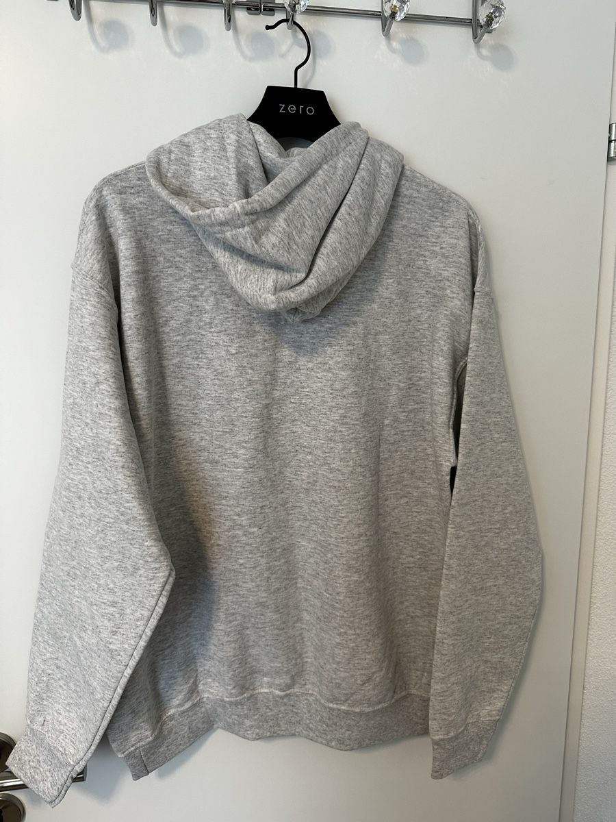 Maglioni & Felpe: Grauer PRO FUEL Kapuzenpullover Grösse M,neu! – Nuovo (secondo la descrizione) da Eglisau venduto da Brewster1 2