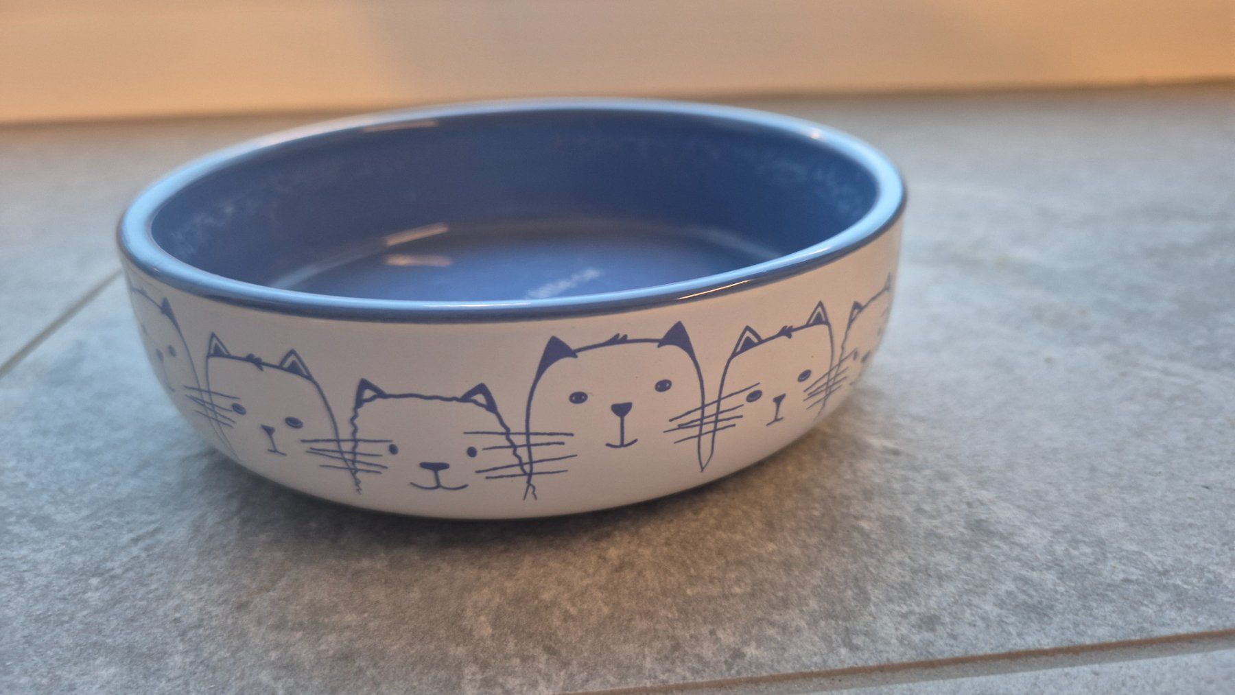 Ciotole: Futter - Trinknapf Katze 15 cm – Usato da Bitsch venduto da cka_6hff