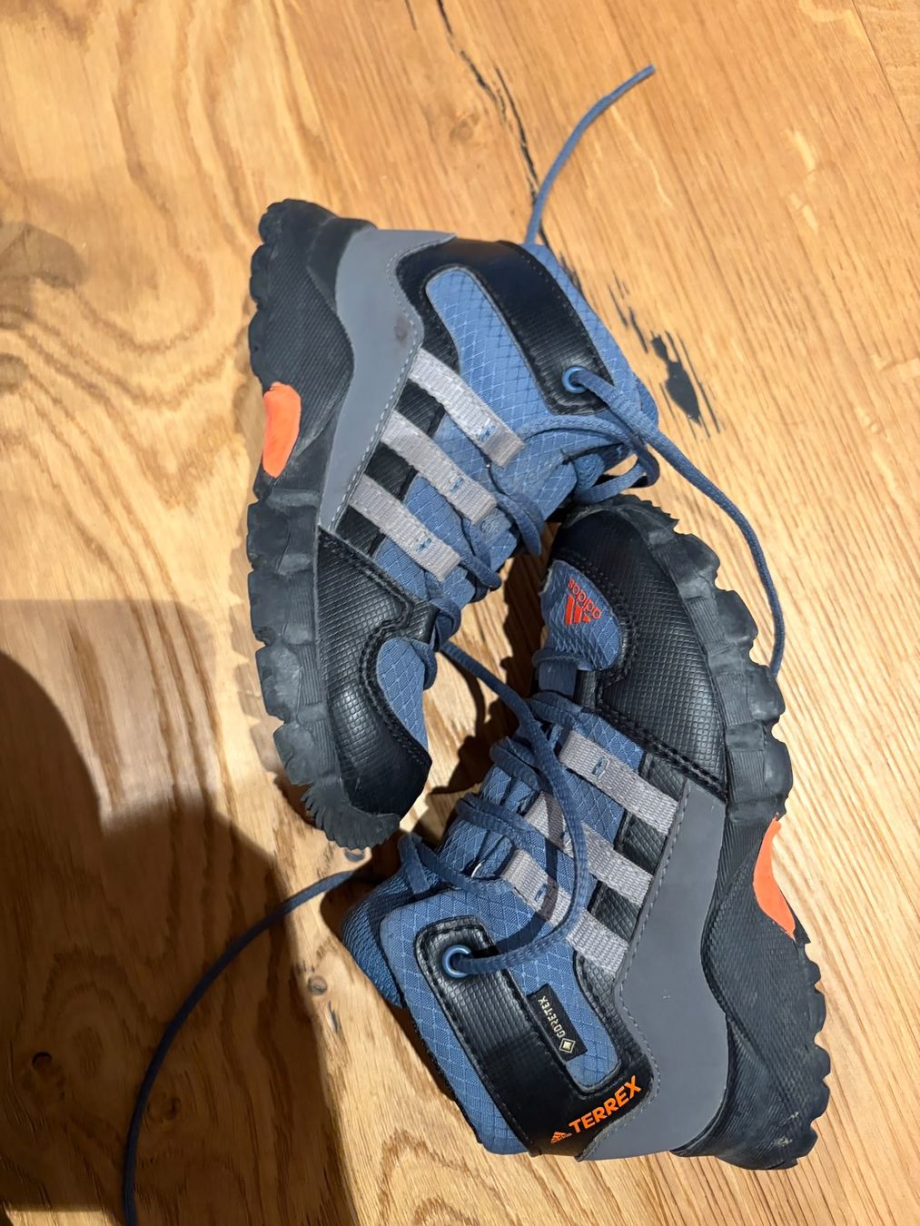 Adidas Schuhe für Jungen: Adidas Terrex Grösse 25 – Gebraucht aus Gähwil von Ste_Holz 1