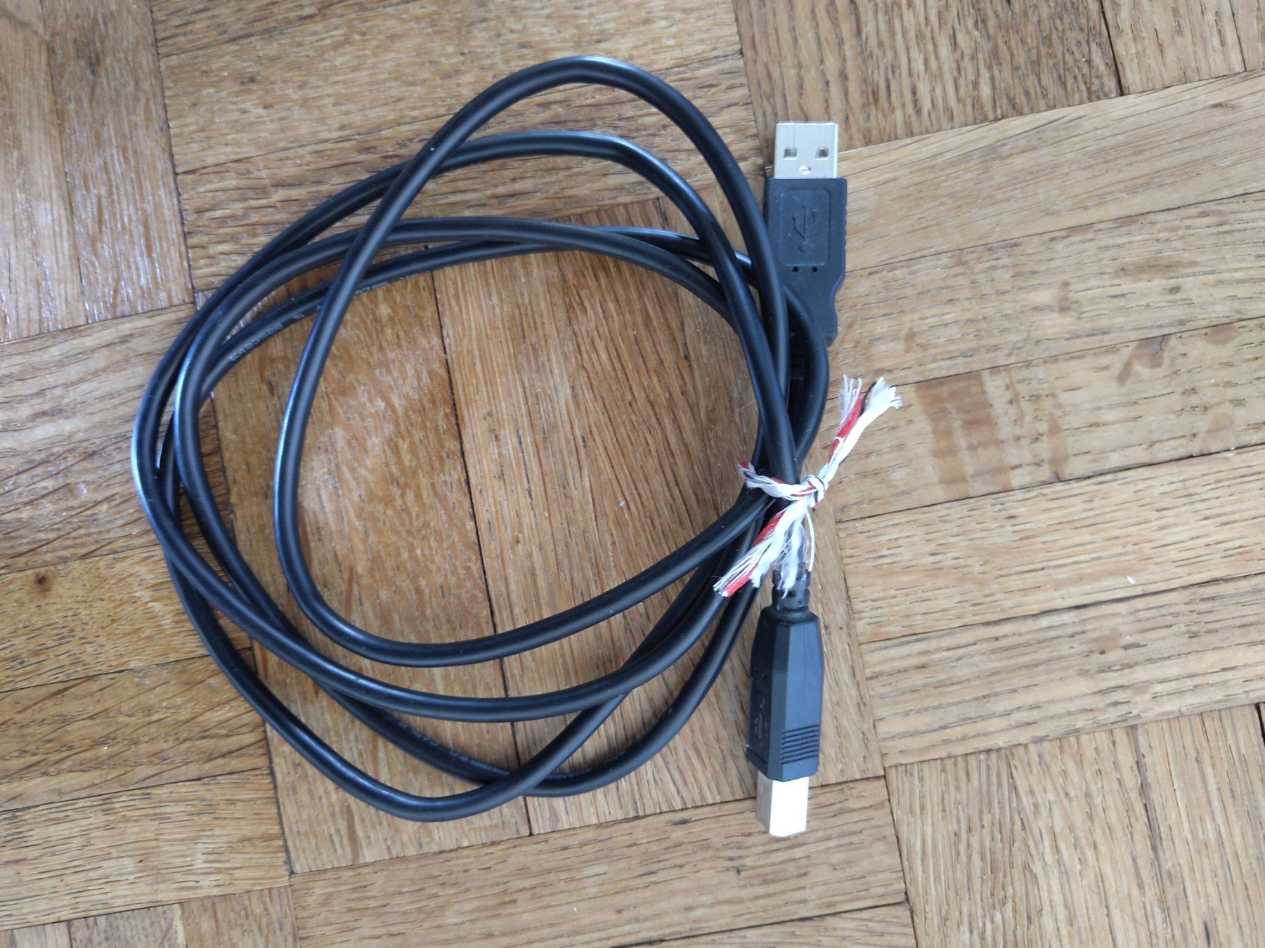 Cavi: USB-A zu USB-B Kabel – Usato da Bern venduto da arm_tqc7