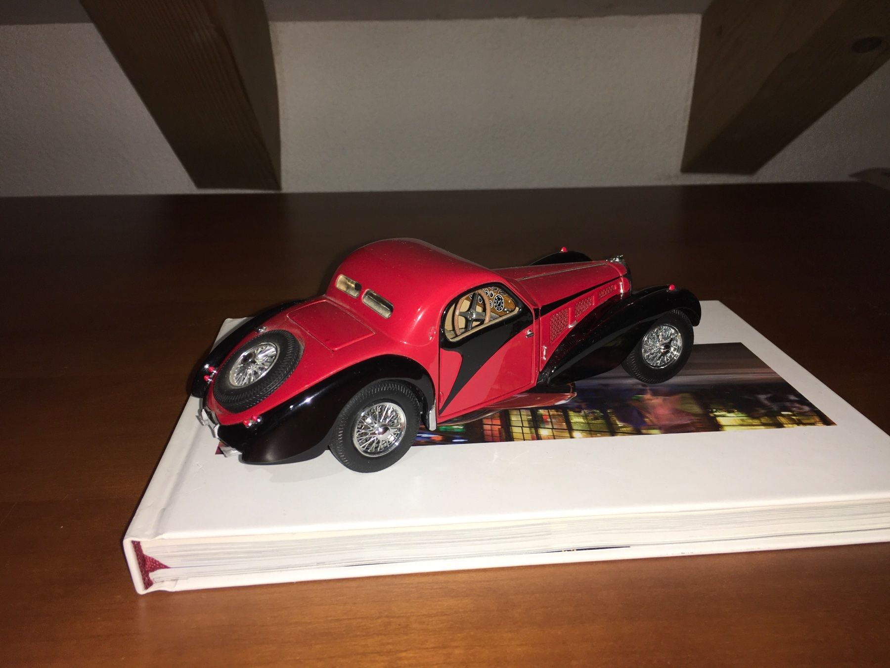 Bugatti Modellini d'auto: Bugatti Type 57 SC 1937 - Franklin MInt !! – Nuovo (secondo la descrizione) da Wohlen AG venduto da PrivatSammlung 2