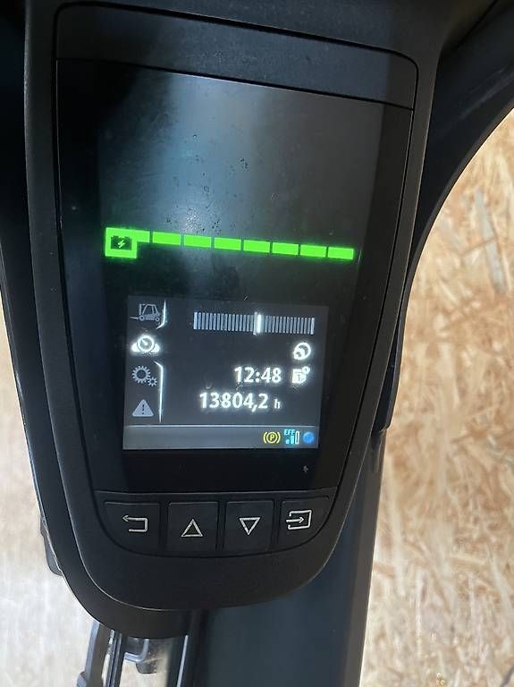Linde Carrelli elevatori e a forche: Linde Stapler, Gabelstapler, Elektro – Usato da Frutigen venduto da glory03 3