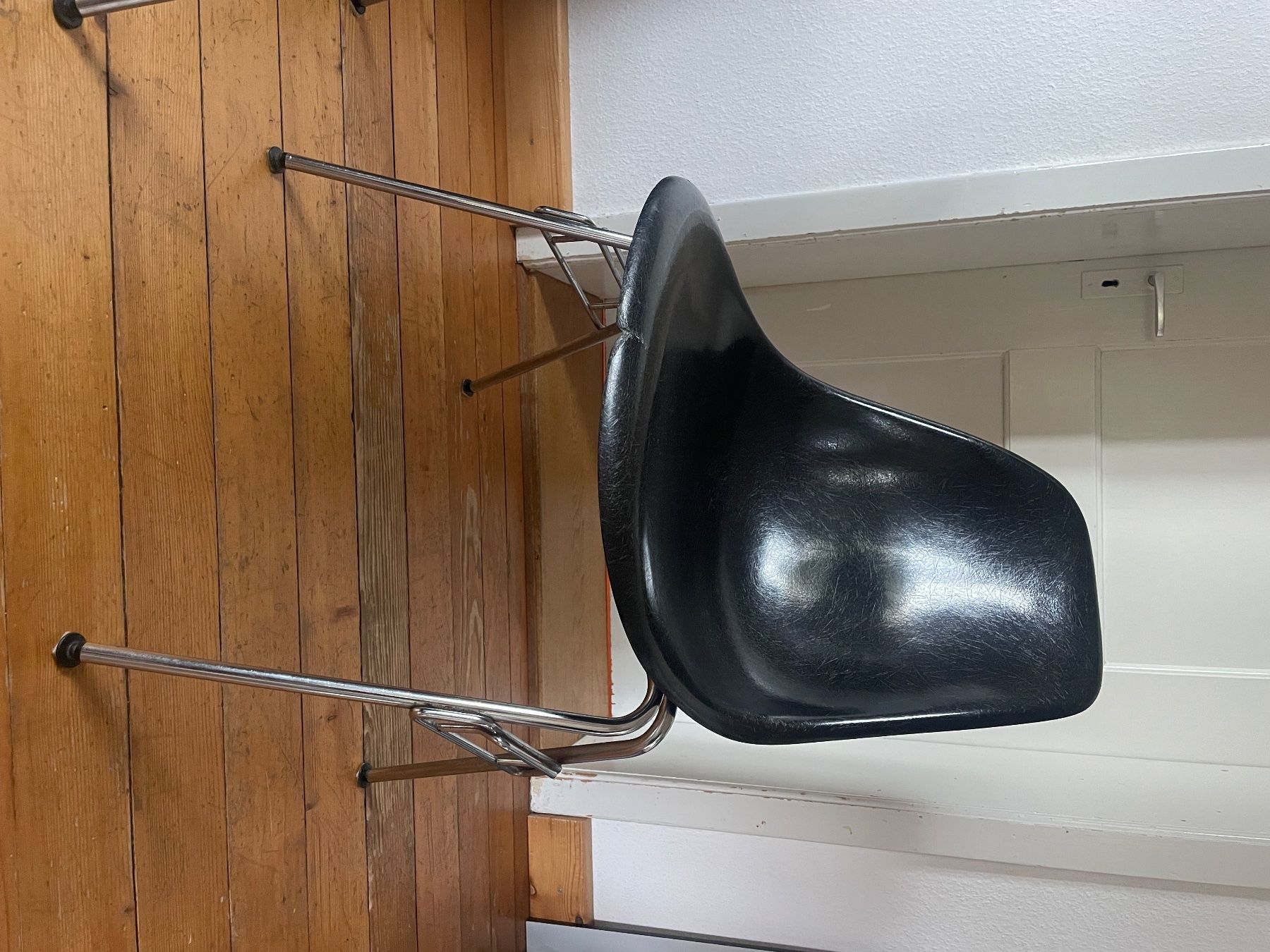 Eames Sedie: 5 Stapelbare Original Eames in Fiberglas – Usato da Subingen venduto da Nerv 2