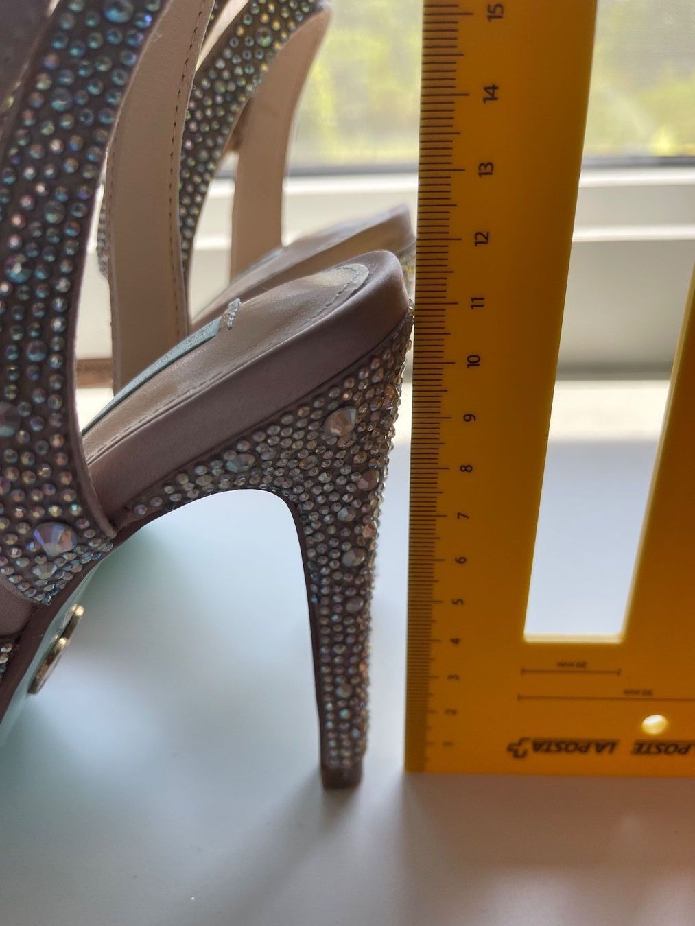 Scarpe da donna: NEU! Glitzer-Sandaletten Gr.36 – Nuovo (secondo la descrizione) da Schönenwerd venduto da d.chiara 7