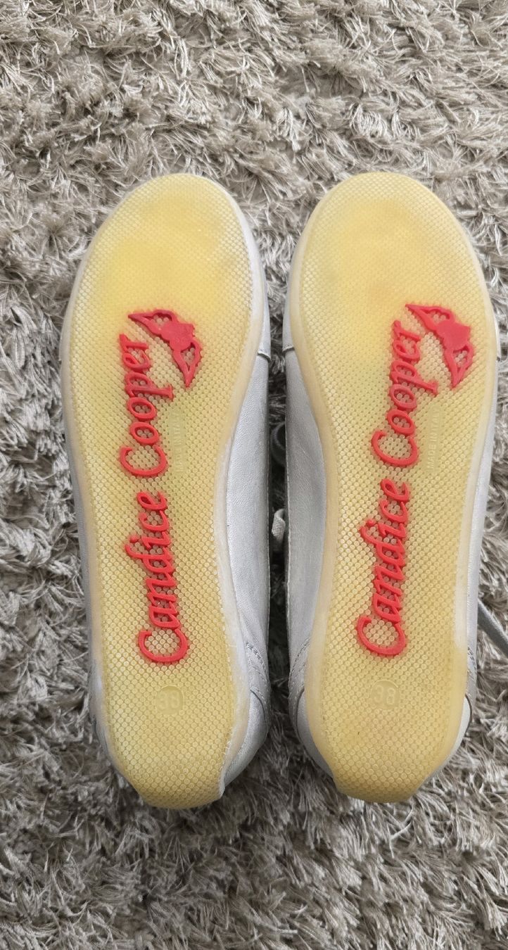 Cooper Scarpe da donna: Candice Cooper Silber Sneakers Gr.38 – Usato da Herzogenbuchsee venduto da closetflip 2