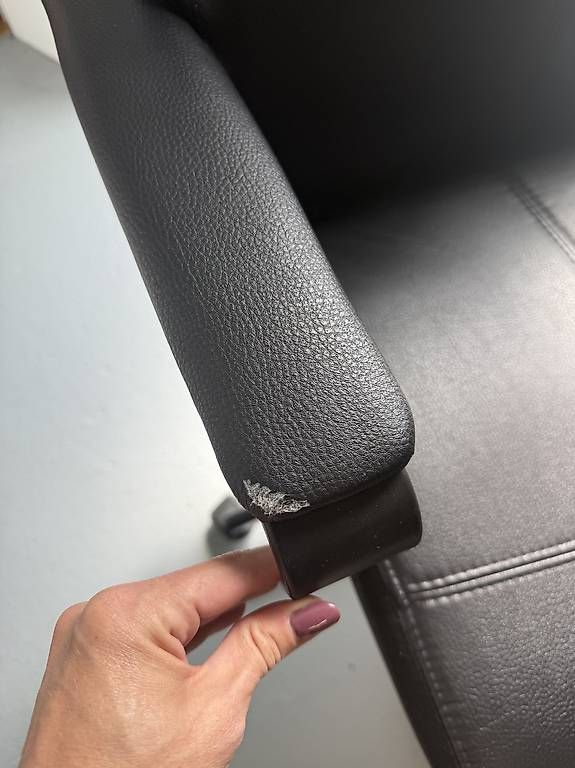 Sedie: Bürostuhl mit Gebrauchsspuren – Usato da Laufen venduto da car_2fnm 1
